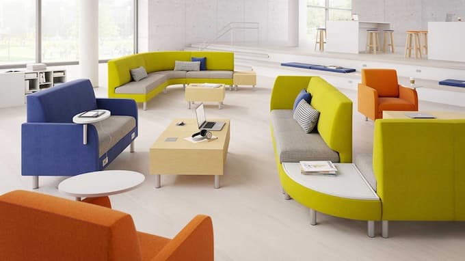 Mẫu thiết kế sofa văn phòng khu vực tiếp đối tác và khách hàng